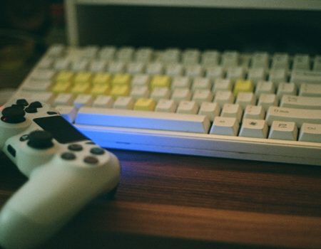 What is the best online PC game