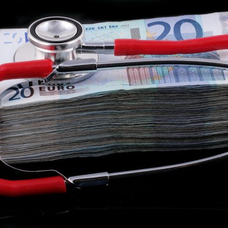 What is the easiest medical job that pays well