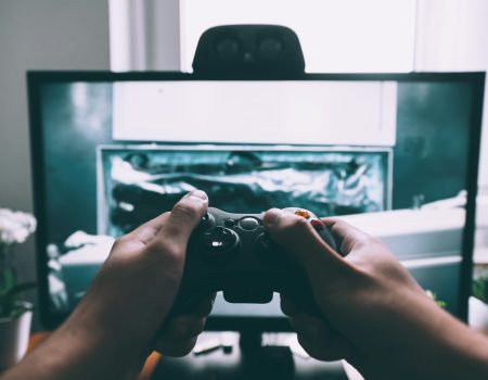 What is the issue with online gaming